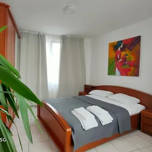 Mooi Slaapkamer! Proper En Compact Place Voor 3 Appartement Antwerpen