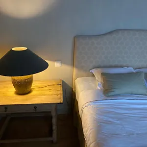Katelijne - High-end Getaway In Heart Of Medieval Appartement Brugge